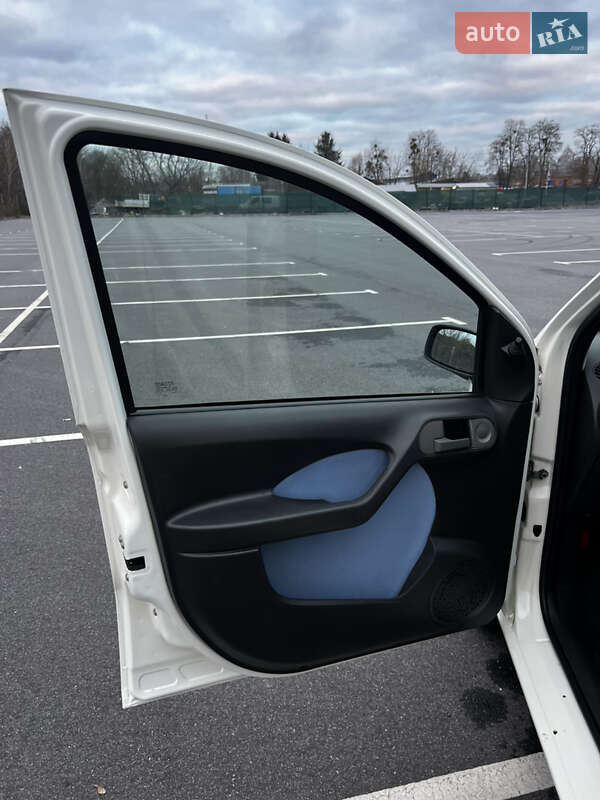 Хэтчбек Fiat Panda 2009 в Виннице