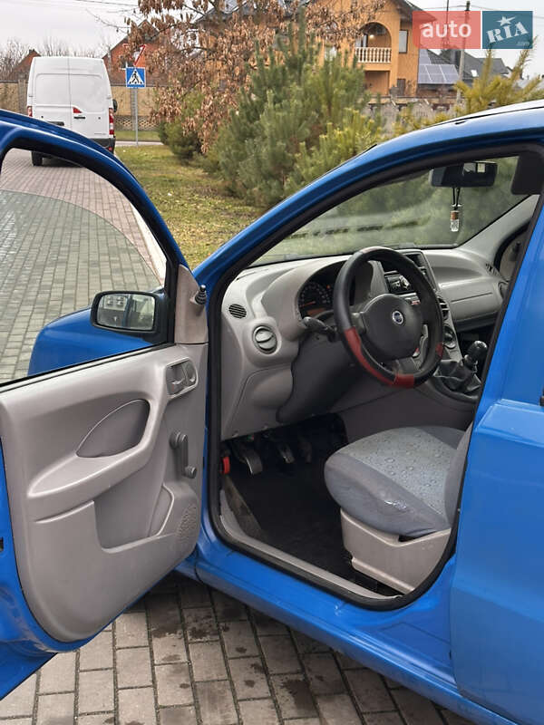Хэтчбек Fiat Panda 2004 в Луцке фото 13 Хэтчбек Fiat Panda 2004 в Луцке