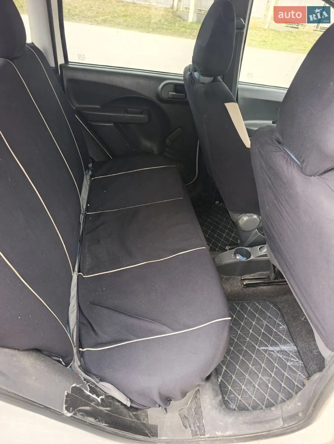 2011 Fiat Panda - мініатюра 6