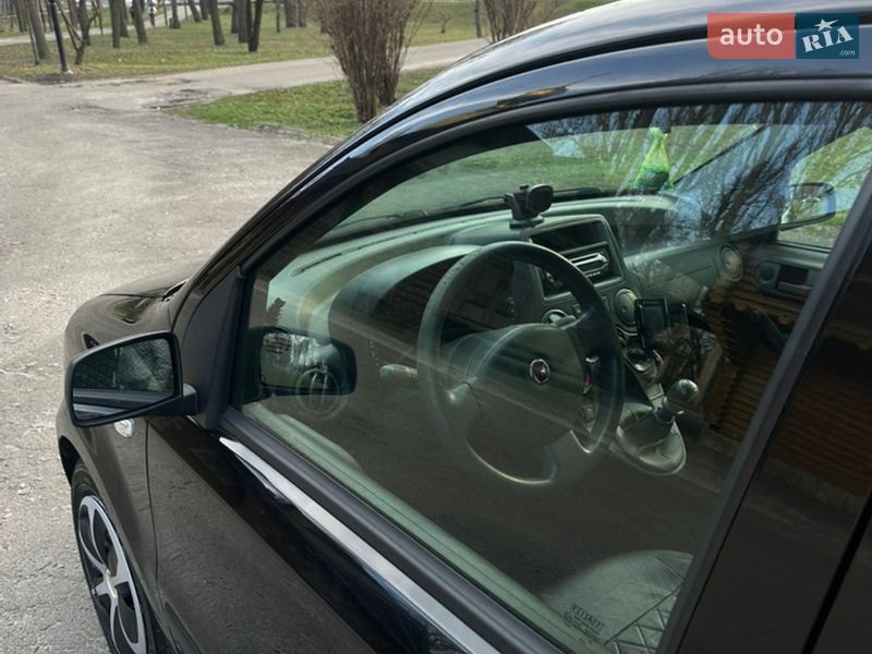 Хэтчбек Fiat Panda 2009 в Киеве фото 33 Хэтчбек Fiat Panda 2009 в Киеве