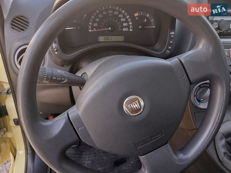 Хетчбек Fiat Panda 2009 в Івано-Франківську