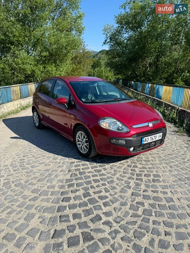 2010 Fiat Punto - мініатюра 13