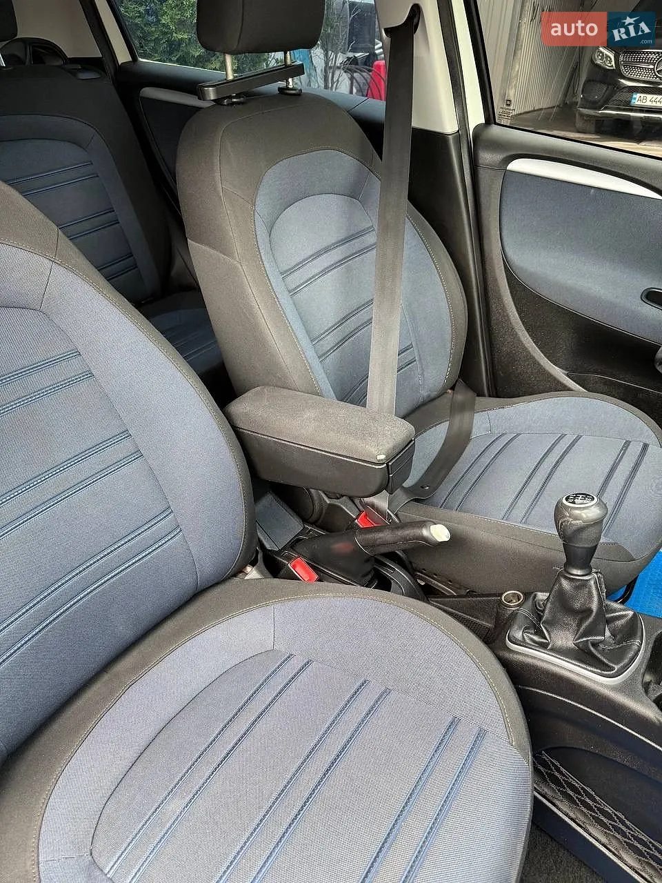 2010 Fiat Punto - мініатюра 13