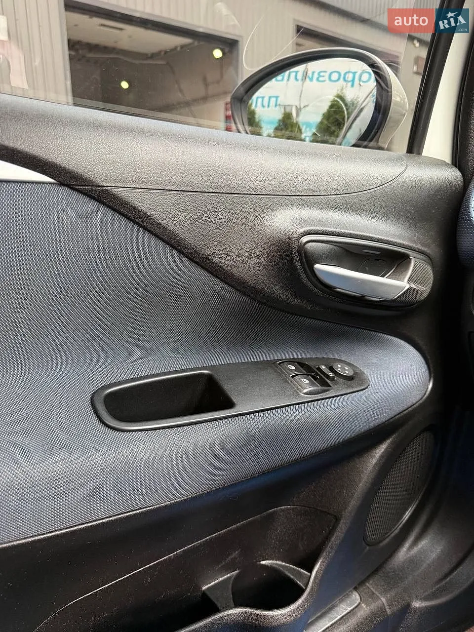 2010 Fiat Punto - мініатюра 14