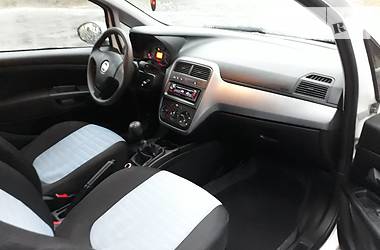 Хэтчбек Fiat Punto 2011 в Дрогобыче