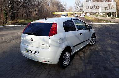 Хэтчбек Fiat Punto 2011 в Дрогобыче