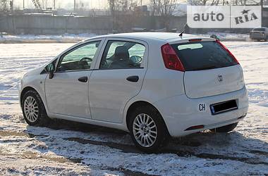 Хэтчбек Fiat Punto 2012 в Киеве