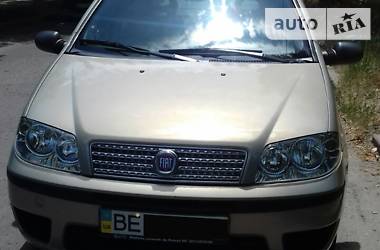 Хэтчбек Fiat Punto 2011 в Николаеве