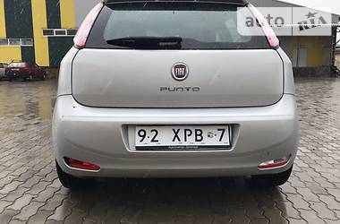 Хэтчбек Fiat Punto 2012 в Стрые