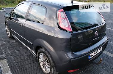 Хетчбек Fiat Punto 2011 в Стрию