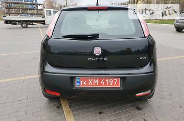 Хэтчбек Fiat Punto 2010 в Луцке