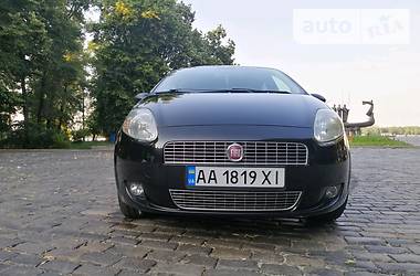 Хетчбек Fiat Punto 2008 в Києві