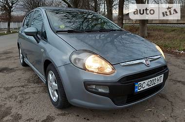 Хэтчбек Fiat Punto 2010 в Стрые