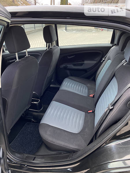 Хетчбек Fiat Punto 2008 в Івано-Франківську