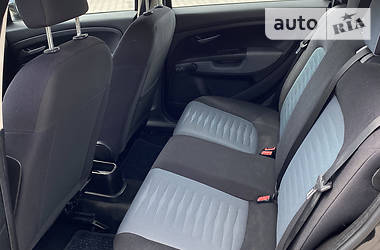 Хетчбек Fiat Punto 2008 в 