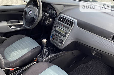 Хетчбек Fiat Punto 2008 в 