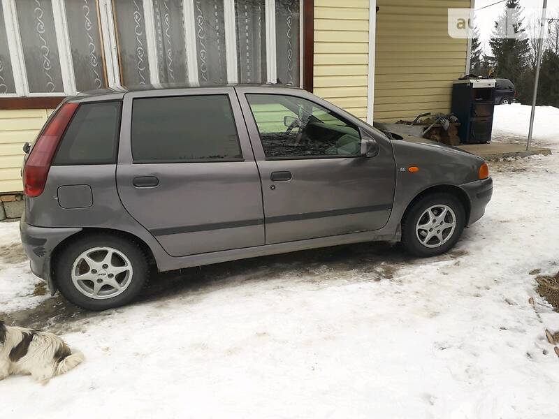 Хетчбек Fiat Punto 1997 в 