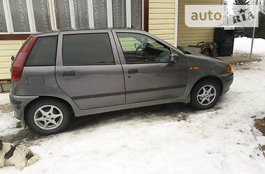 Хетчбек Fiat Punto 1997 в 