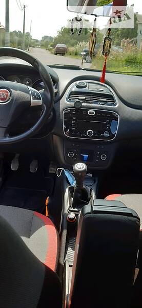 Хетчбек Fiat Punto 2012 в Шептицькому