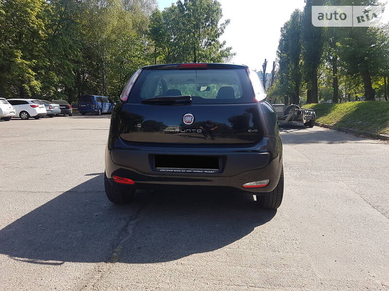 Хетчбек Fiat Punto 2011 в Києві фото 10 Хетчбек Fiat Punto 2011 в Києві