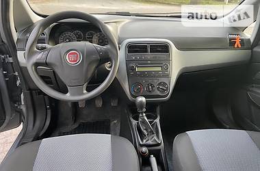 Хэтчбек Fiat Punto 2012 в Ровно