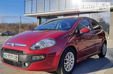 Хетчбек Fiat Punto 2010 в Ужгороді