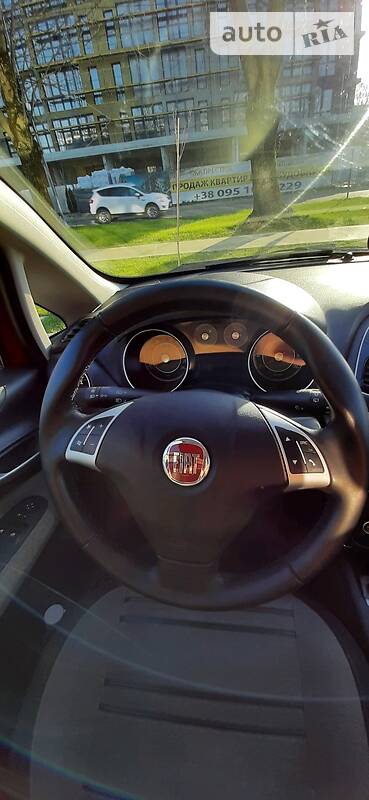 Хэтчбек Fiat Punto 2010 в Ужгороде