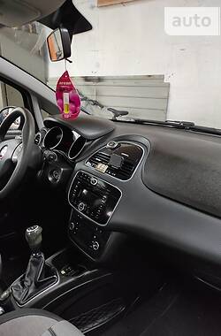 Хетчбек Fiat Punto 2011 в Коломиї