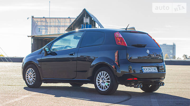 Хетчбек Fiat Punto 2008 в Києві