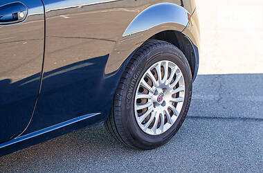 Хетчбек Fiat Punto 2008 в 