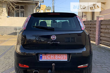 Хэтчбек Fiat Punto 2013 в Стрые