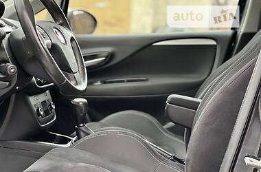 Хэтчбек Fiat Punto 2014 в 