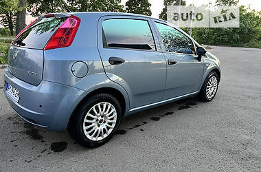 Хетчбек Fiat Punto 2008 в Попільні