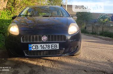 Хэтчбек Fiat Punto 2009 в Чернигове