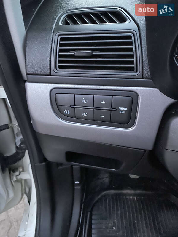 Хэтчбек Fiat Punto 2011 в Ровно