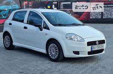 Хэтчбек Fiat Punto 2010 в Теребовле