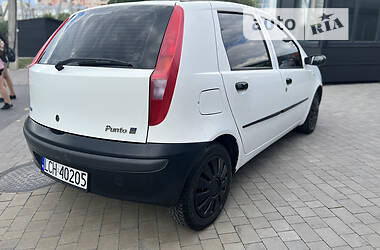 Хэтчбек Fiat Punto 2003 в Хмельницком
