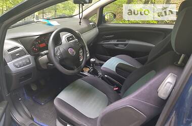 Хэтчбек Fiat Punto 2009 в Ивано-Франковске