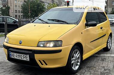 Хетчбек Fiat Punto 2002 в Дніпрі