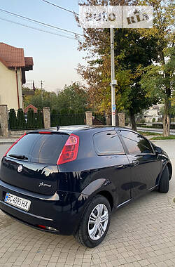 Купе Fiat Punto 2009 в Львове