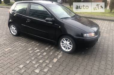 Хэтчбек Fiat Punto 2002 в Черновцах