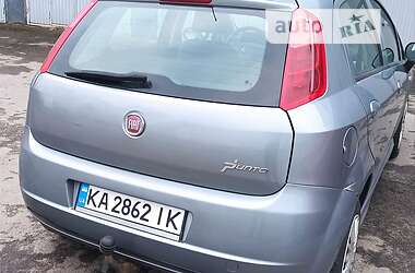 Хэтчбек Fiat Punto 2011 в Киеве