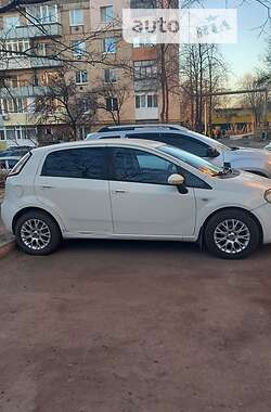 Хетчбек Fiat Punto 2011 в Петровому