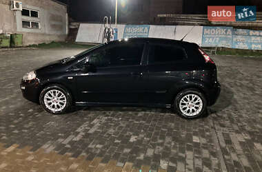 Хетчбек Fiat Punto 2011 в Запоріжжі