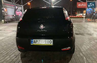 Хэтчбек Fiat Punto 2011 в Запорожье