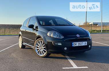 Хэтчбек Fiat Punto 2009 в Ровно