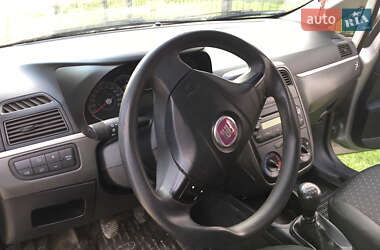 Хэтчбек Fiat Punto 2007 в 
