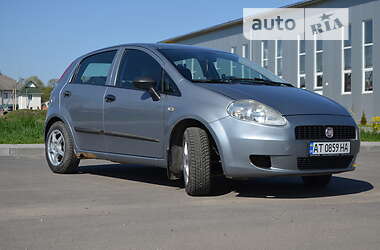 Хэтчбек Fiat Punto 2009 в Коломые