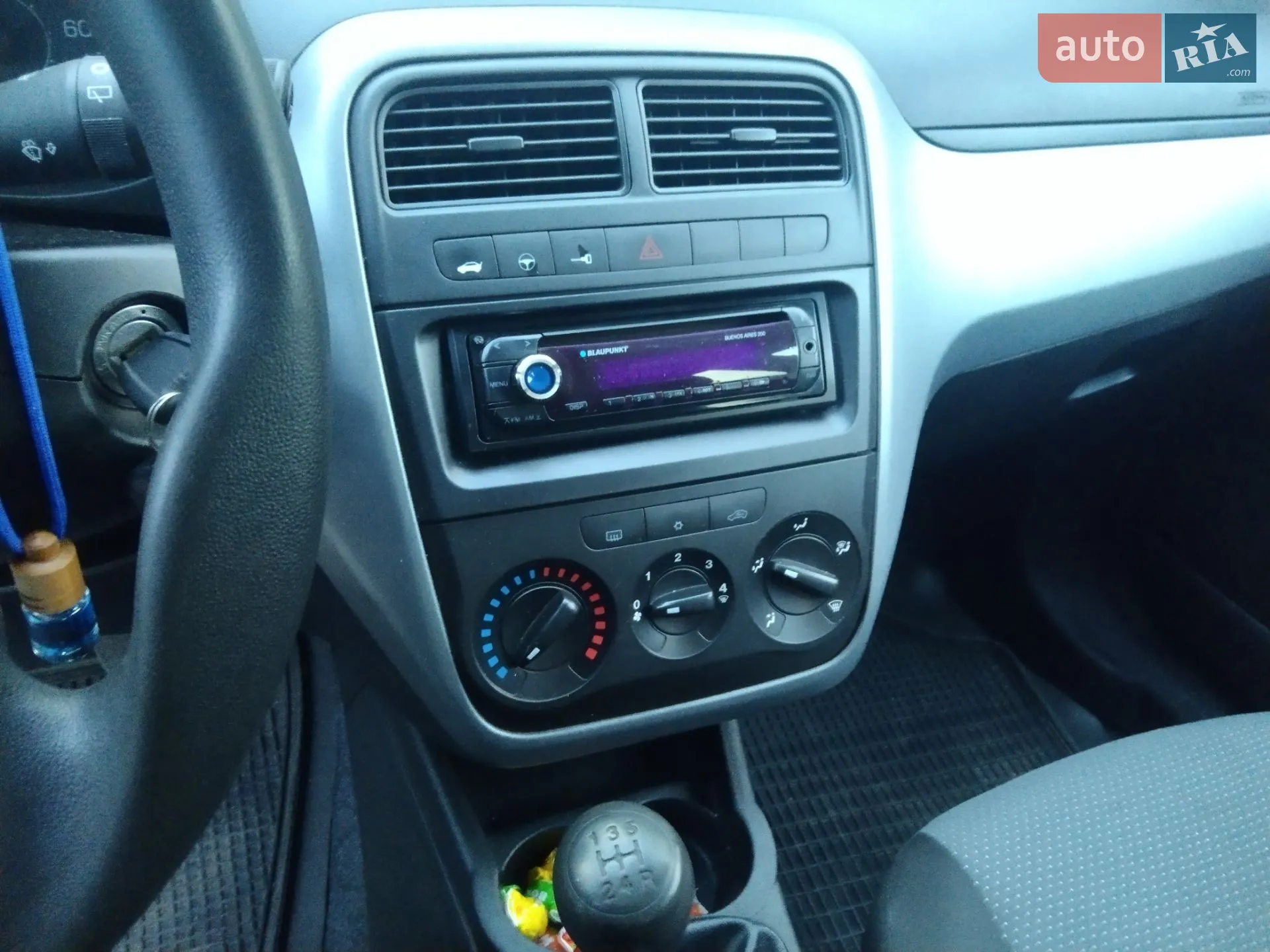 2010 Fiat Punto - мініатюра 4