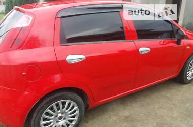 Хэтчбек Fiat Punto 2008 в Ивано-Франковске